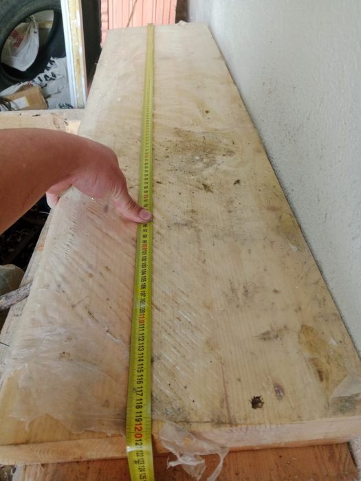 Ағаш тақтай сатылады