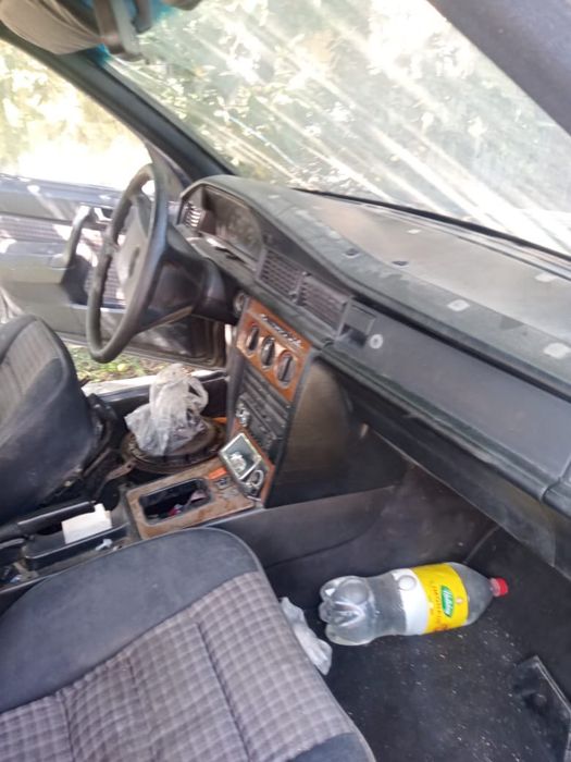 Авто на разбор мерседес 190