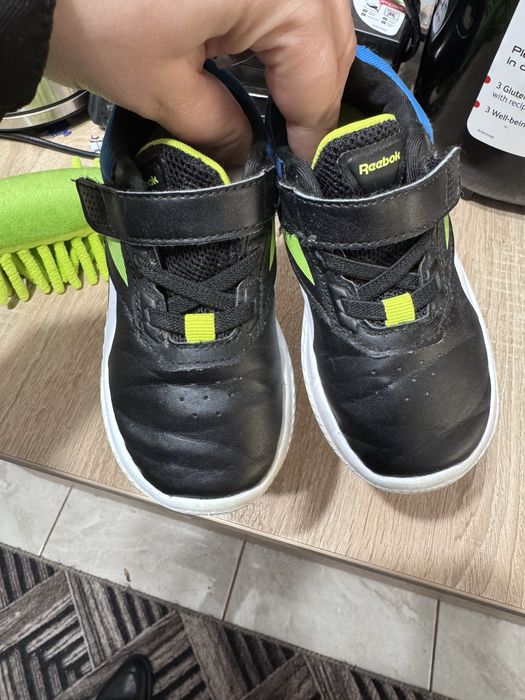Incaltaminte Reebook marimea 24,5