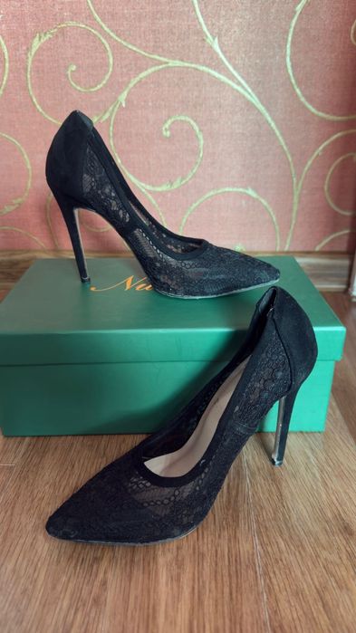 Туфли женские ..