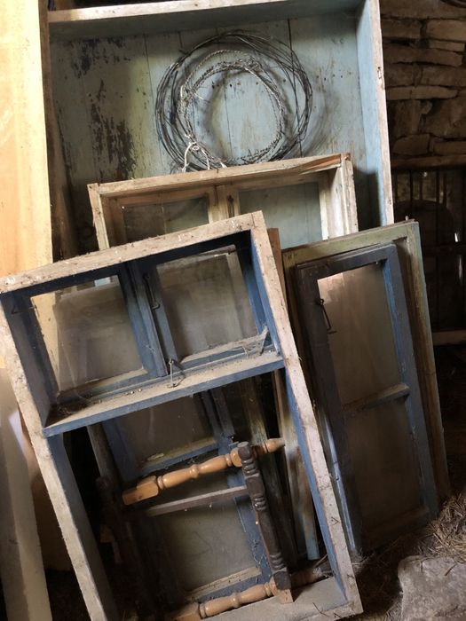 Врати и прозорци