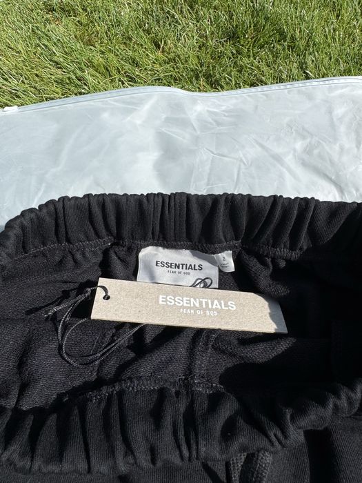 Pantaloni Scurti Essentials Fear of GOD / COLECTIE 2025