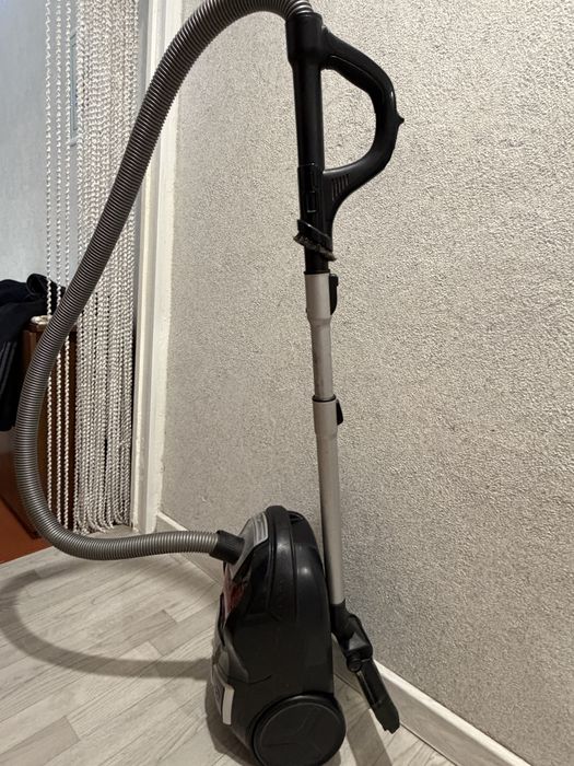 Продам пылсос Ровента