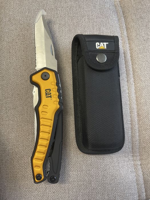 Cutit multifunctional Caterpillar