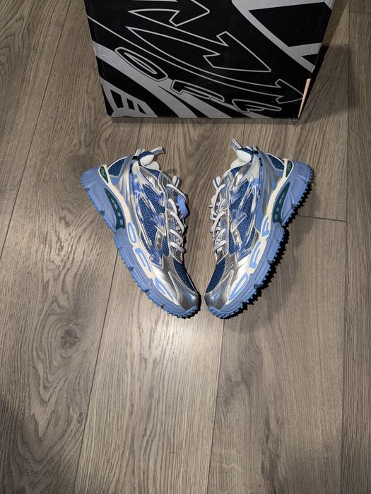 Off White Be Right Back