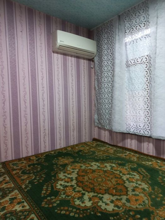 Юнусабад 17 квариал 1/3/5 350 у.е.
оила еки 
4 та киз еки 
2 та бола к