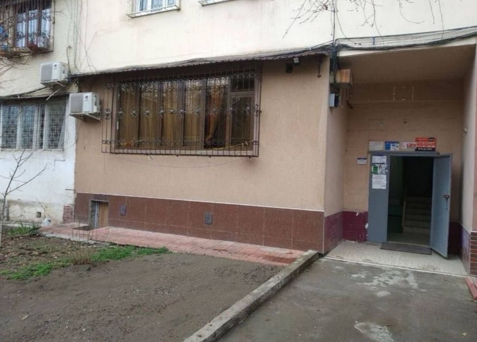 Срочно Продаётся Яккасарай Ракат 3/1/4 ремонт средний с мебелью !