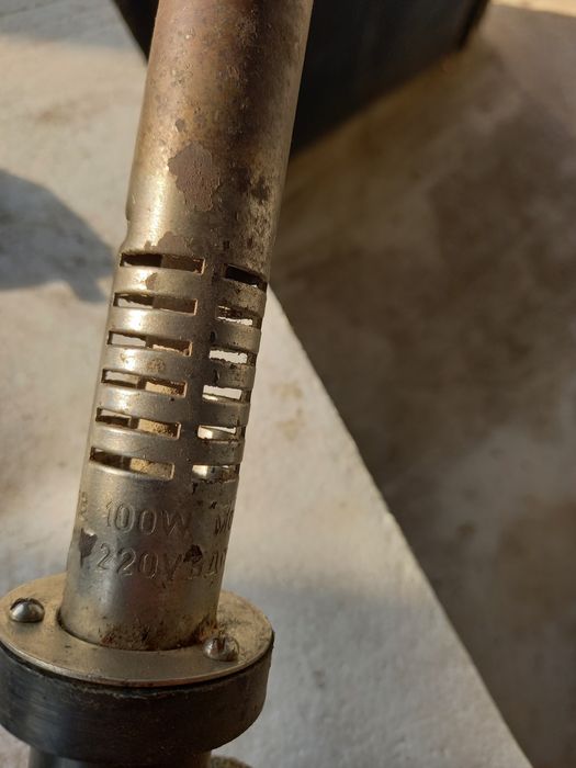 Набор от и инструменти