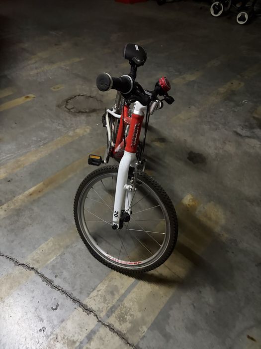 Bicicleta copil - Voom 4- rosu