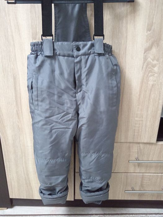 Продам зимний детский костюм