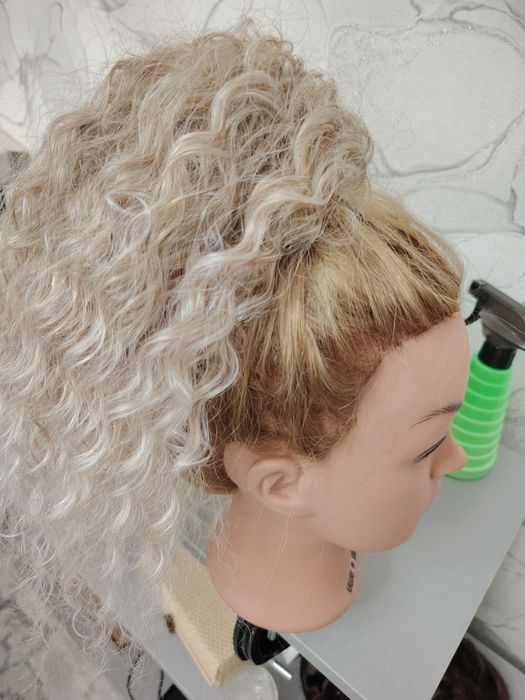 Хвосты на крабе ( ручная работа)