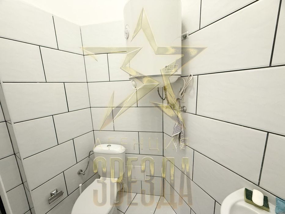 Дава се под наем Магазин в Пловдив, Център - 90 кв.м за 698.19 € - Снимка #4