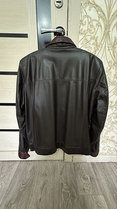 Куртка кожанная