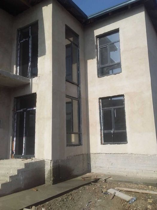 Янги ХАК ТЕК услубида қурилган уй тезда ва арзон сотилади