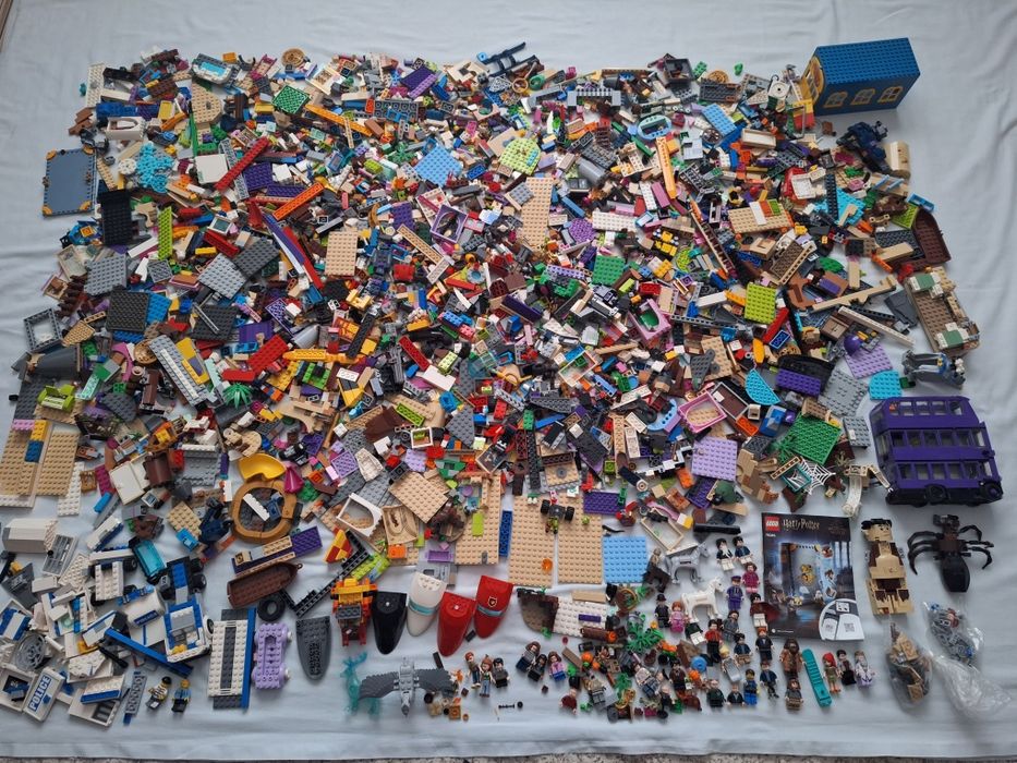 Lot Lego Clasic 8 kg (Harry Potter 76385)