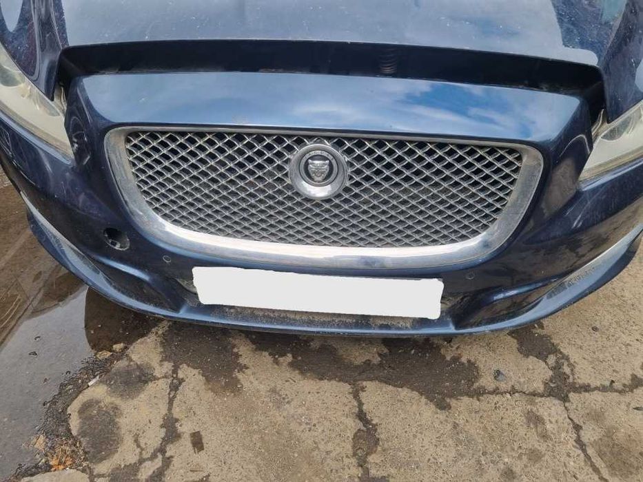 Dezmembrez / Dezmembrari Jaguar XJ 3.0 diesel 2010 piese dezmembrari