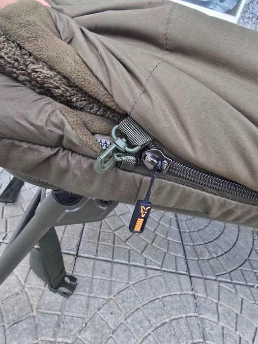 Легло със спален чувал Fox Flatliner X System