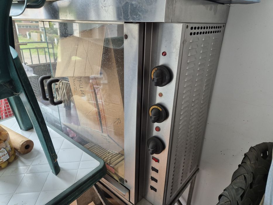 Професионален електрически грил за пилета