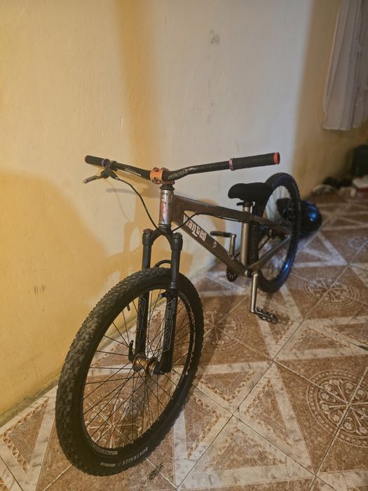 Dirt Jumper Scott YZ 0.2