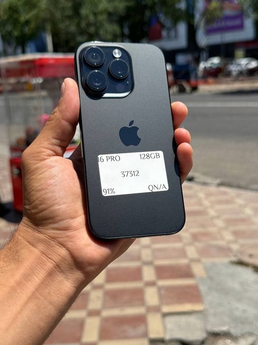 IPhone 16 Pro  .