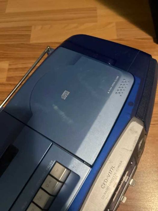 Sony CFD-V177L CD Radio Cassette-Corder