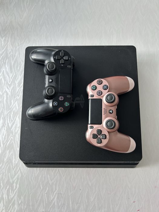 Ps 4 Slim 1Tb.