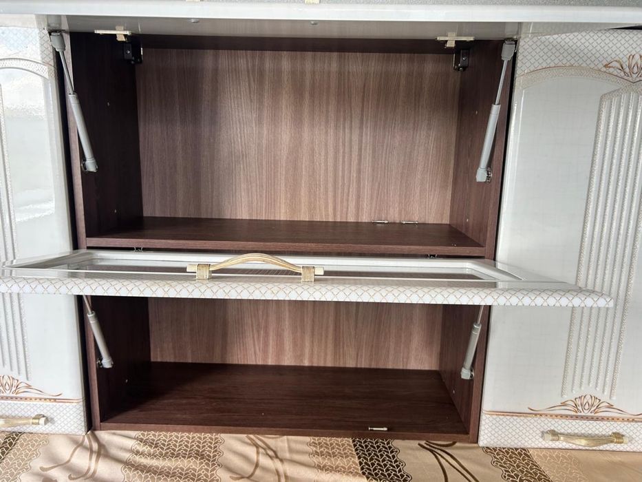 Продам кухонный гарнитур