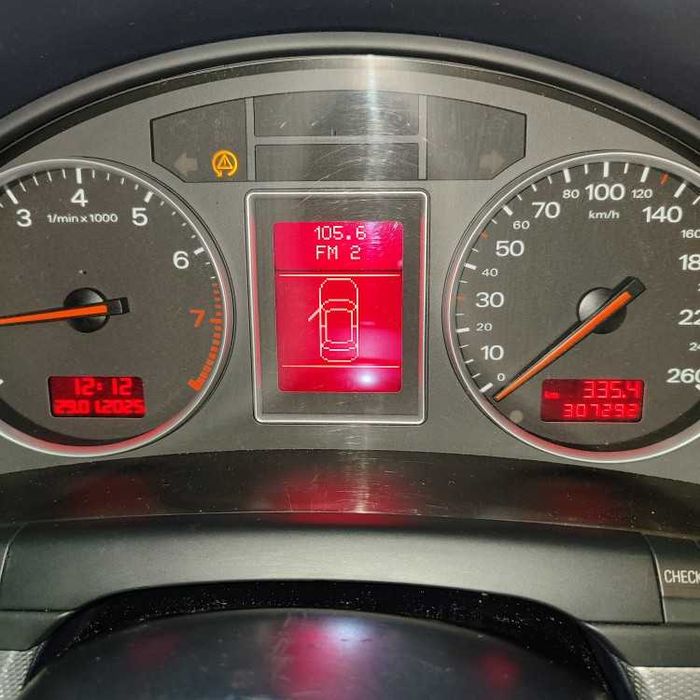 Дисплей Audi A4 B6 B7