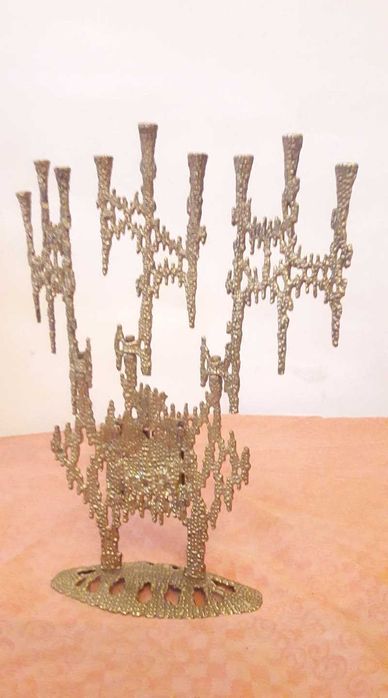 Sfesnic hanukkah din bronz