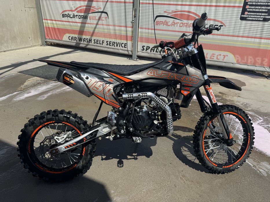 Vand cross Alfarad X5