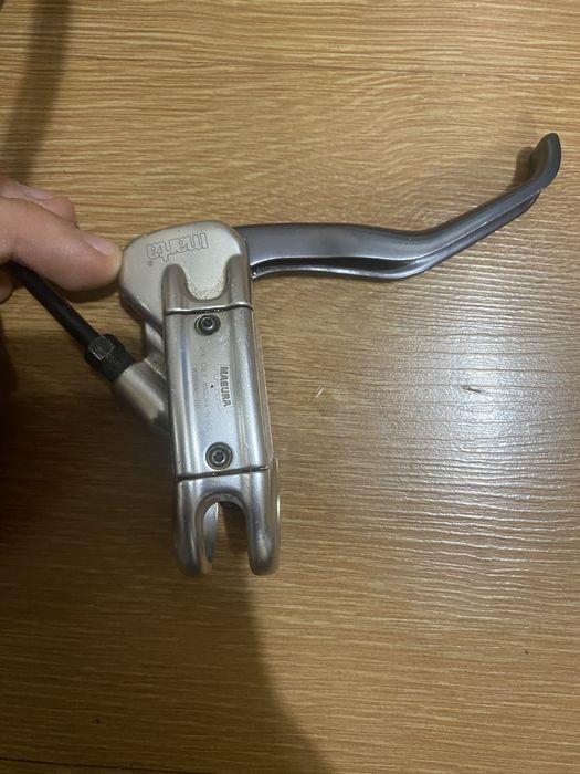 Предна спирачка magura