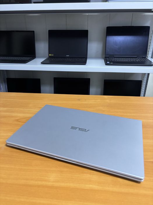 Ноутбук ASUS X515J