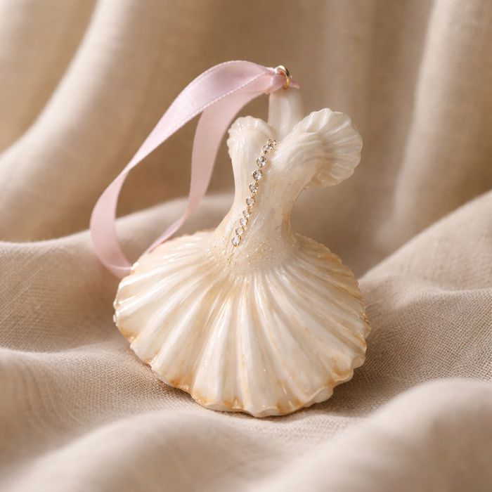 Cadouri parfumate pentru  Martie