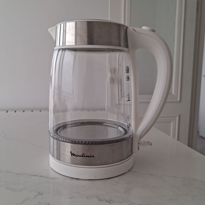Электрический чайник Moulinex