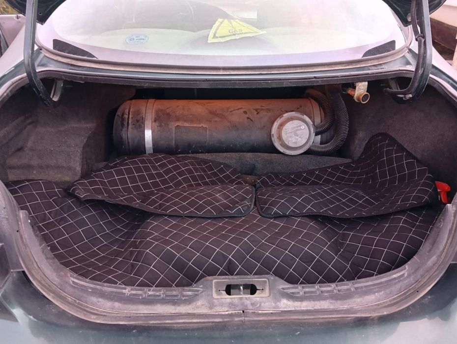 Продам форд таурус