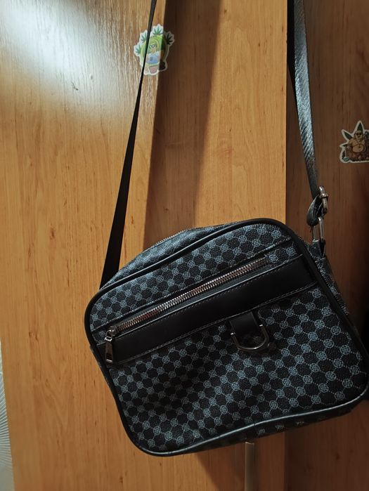 Чанта през рамо мъжка