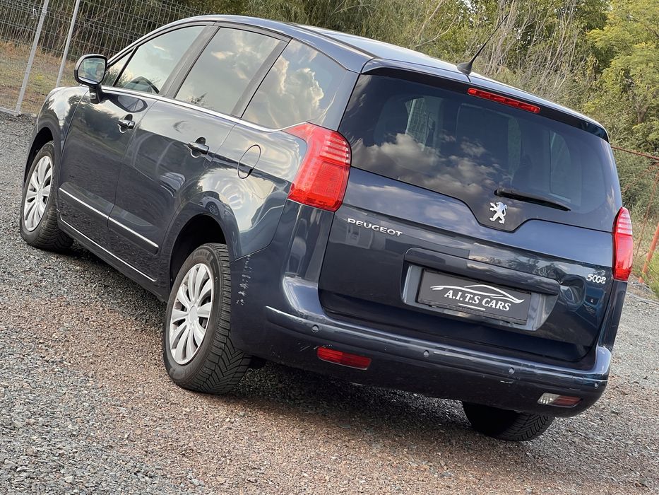 Peugeot 5008 1.6HDI 2013/Navi/ Panoramic/Posibilitatrr rate fixe