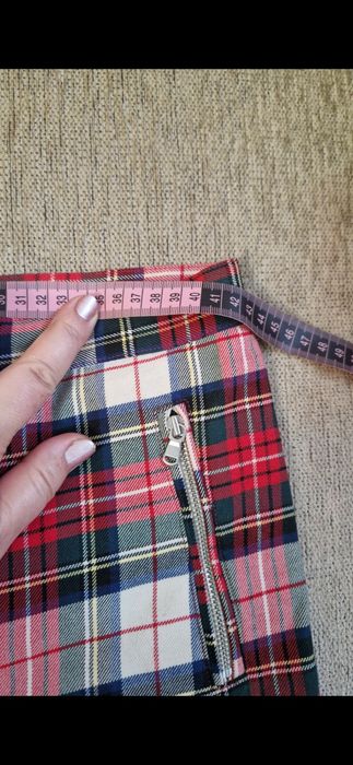 Pantaloni in carouri, mas. 42, H&M