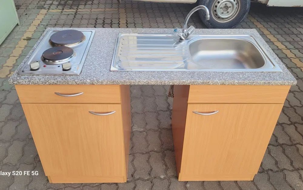 Столове, маса,гардероб