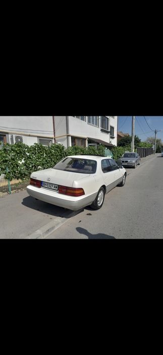 Lexus Ls400 Vehicul Isotric