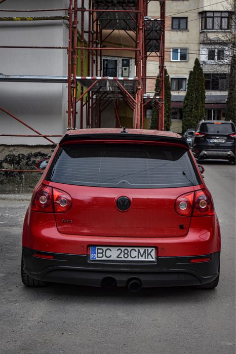 Vand Golf 5 GTI (260 + CP )