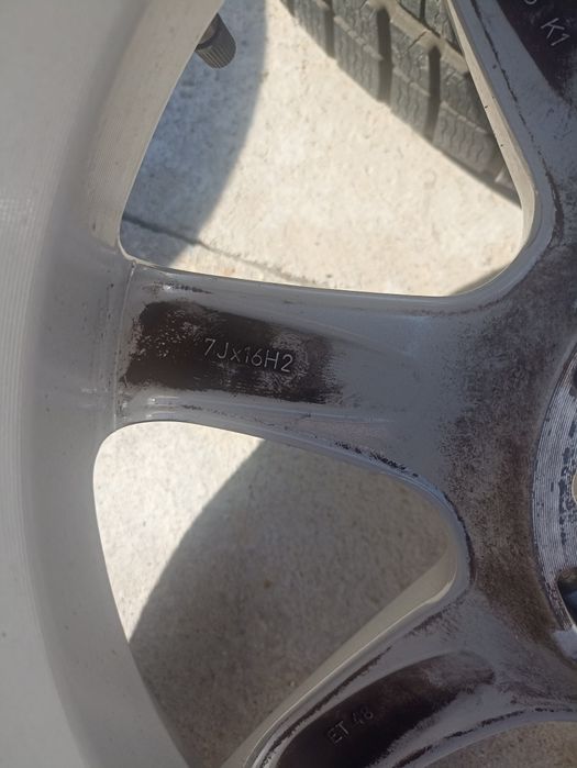 Джанти 15,16 цола. Зимни гуми 195/65/15