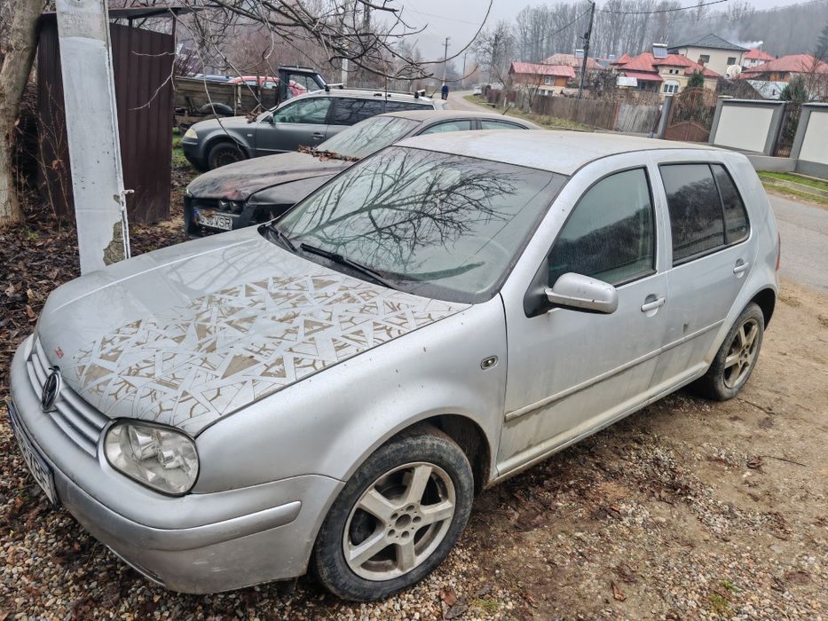 Vând Golf 4 2.0 8 v
