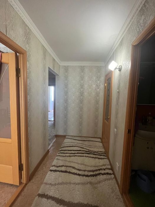 Продам срочно 3ком.кв. 11 мкр