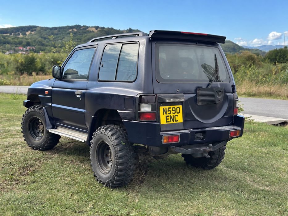MITSUBISHI Pajero 2000 — imagine 3