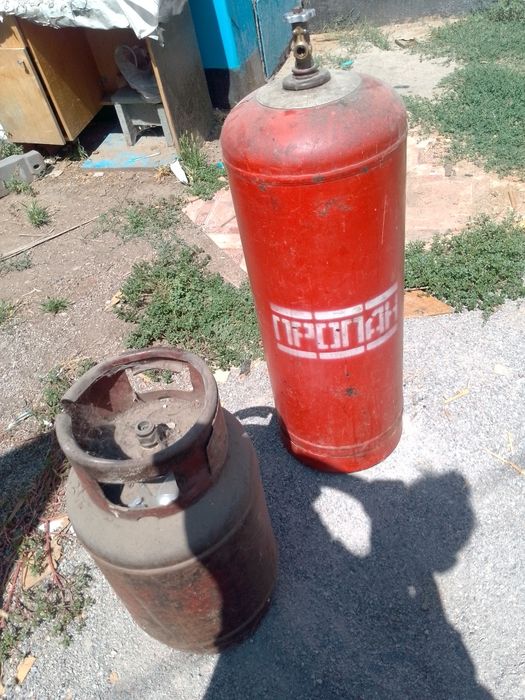 Газовые балоны .