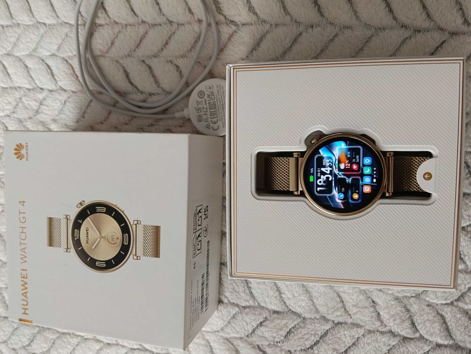 Дамски смарт часовник Huawei