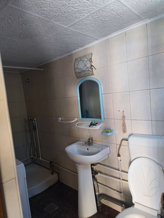 Garsoniera casa zona metrou republica direct proprietar