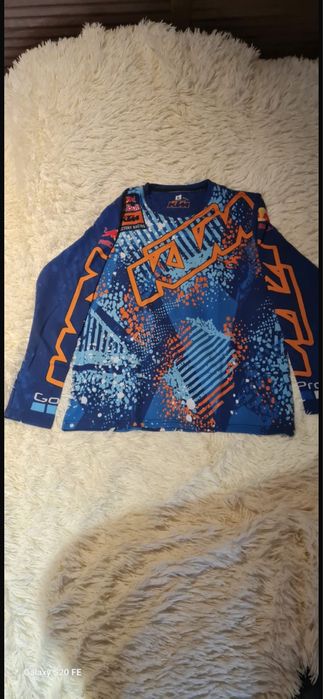 Два Мотокрос екипа