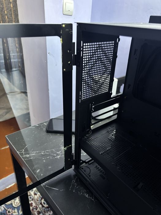 Корпус для пк cougar